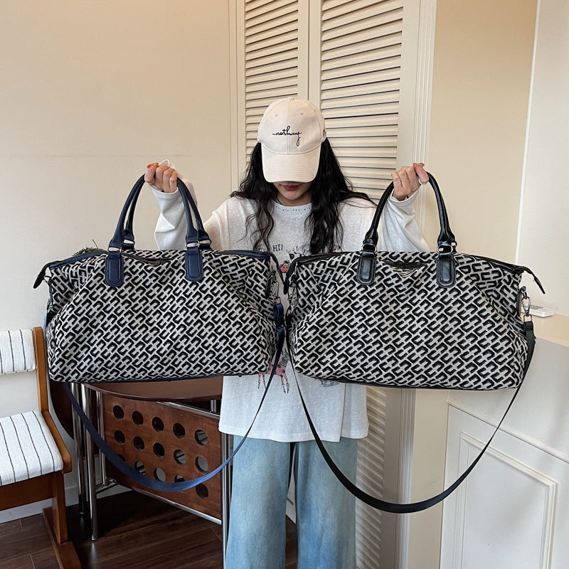 Stylish Travel Duffle Kalsten