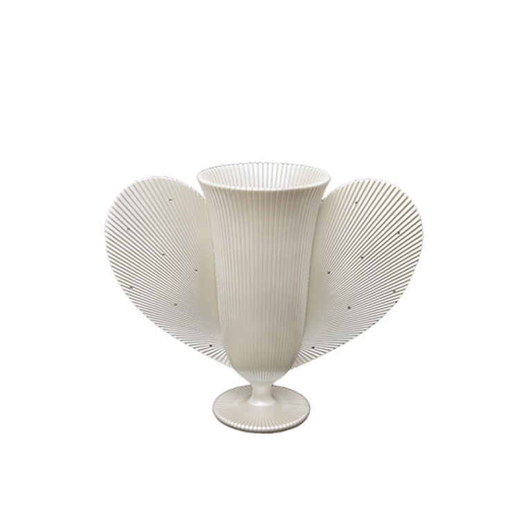 Decorative Heart-Shaped Floral Vase