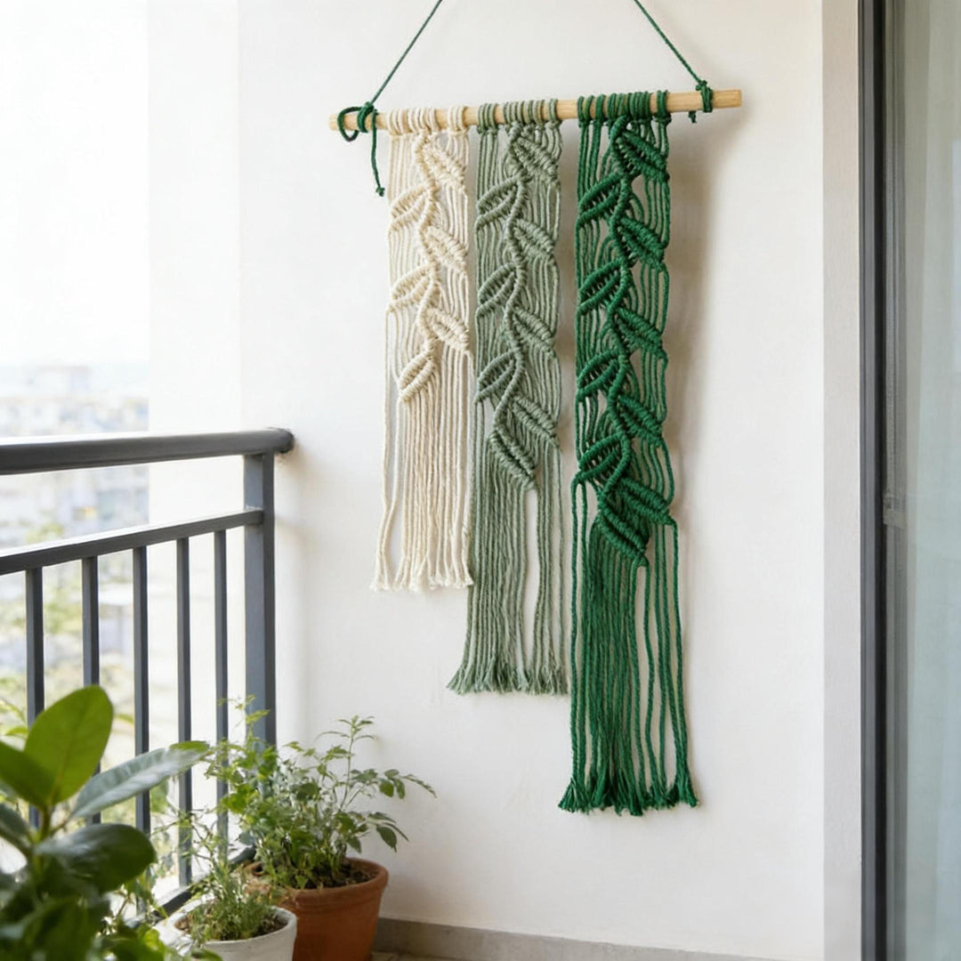 Leaf Pattern Macrame Wall Hanging Kalsten