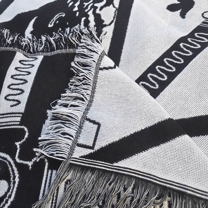 Stylish Geometric Print Throw Blanket