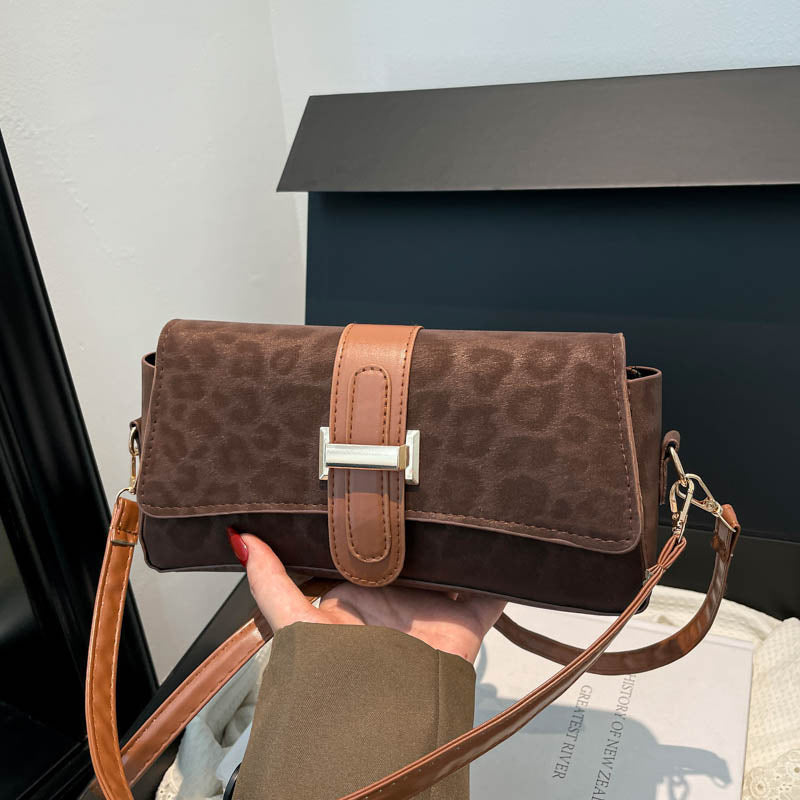 Elegant Crossbody Handbag