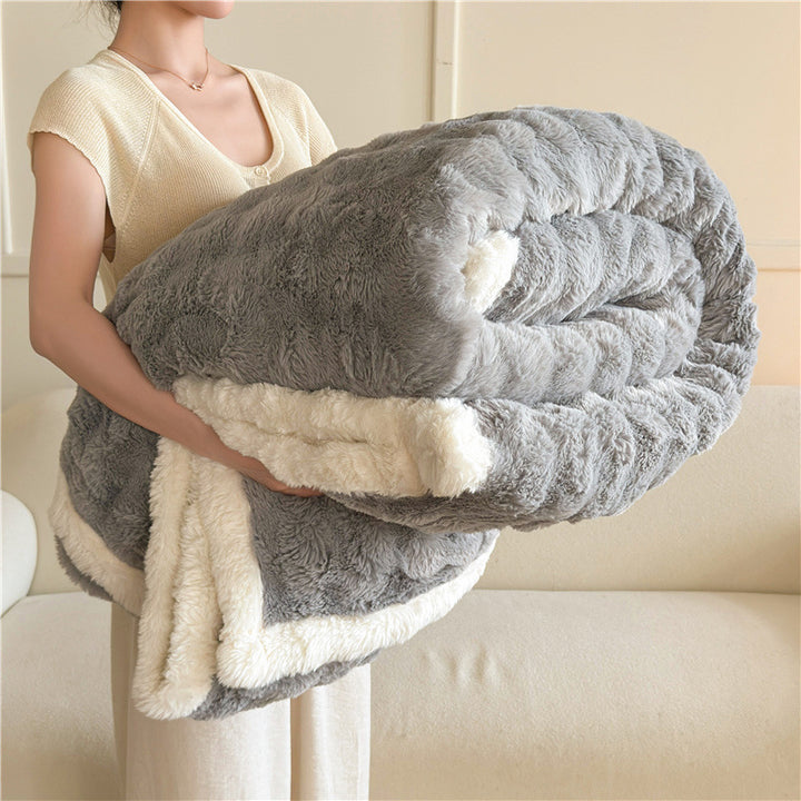 Women's Cozy Faux Fur Blanket