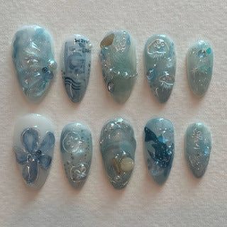 Decorative Themed Press-On Nail Art Set Kalsten