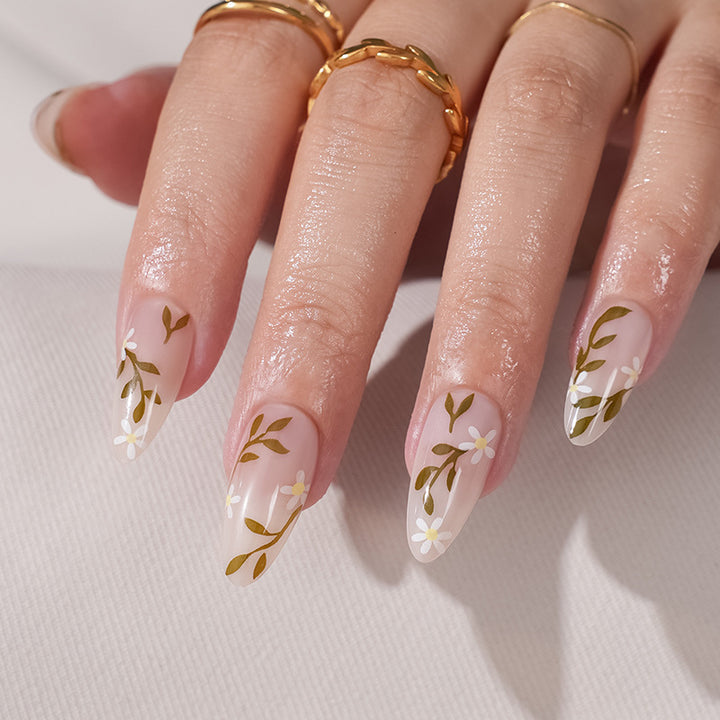 Festive Holiday Themed Decorative Press-On Nails
