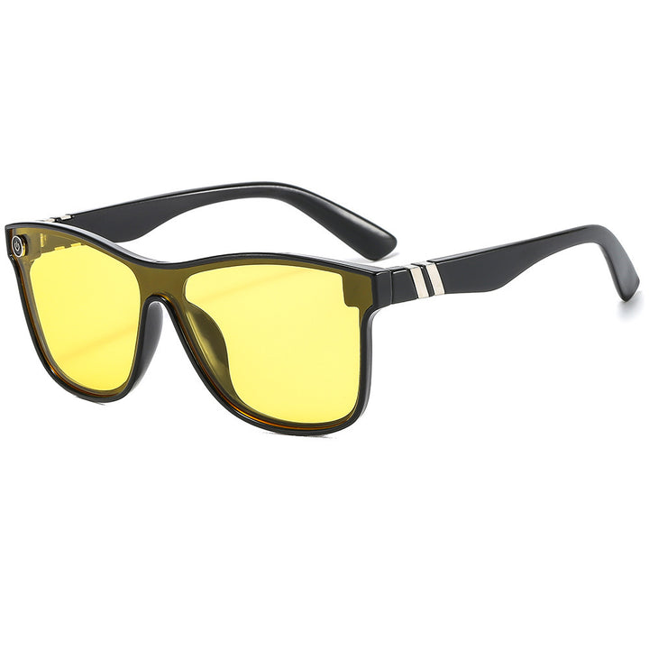 Fashion-Forward Retro-Inspired Sunglasses Kalsten