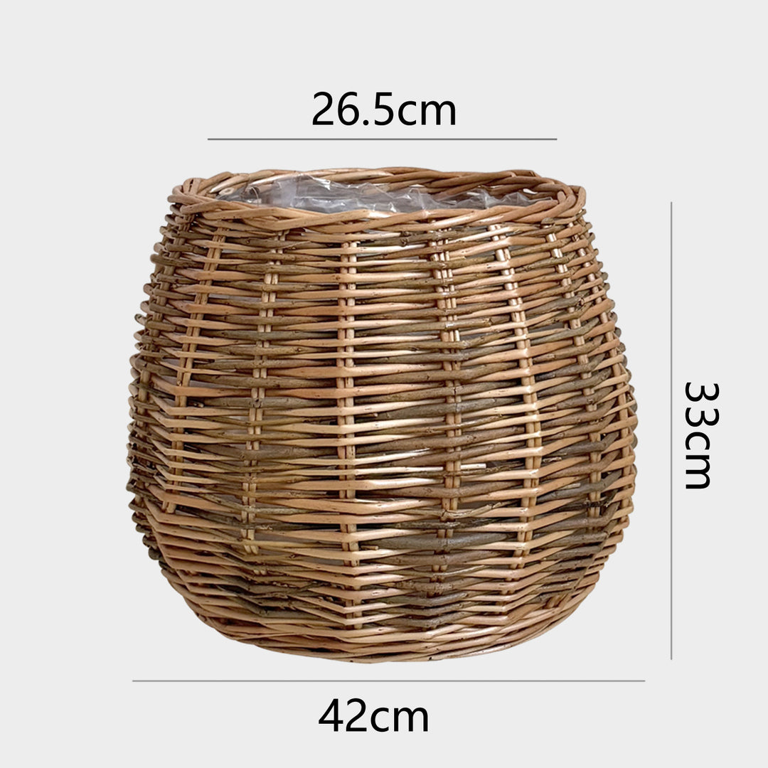 Handcrafted basket with natural flair Kalsten