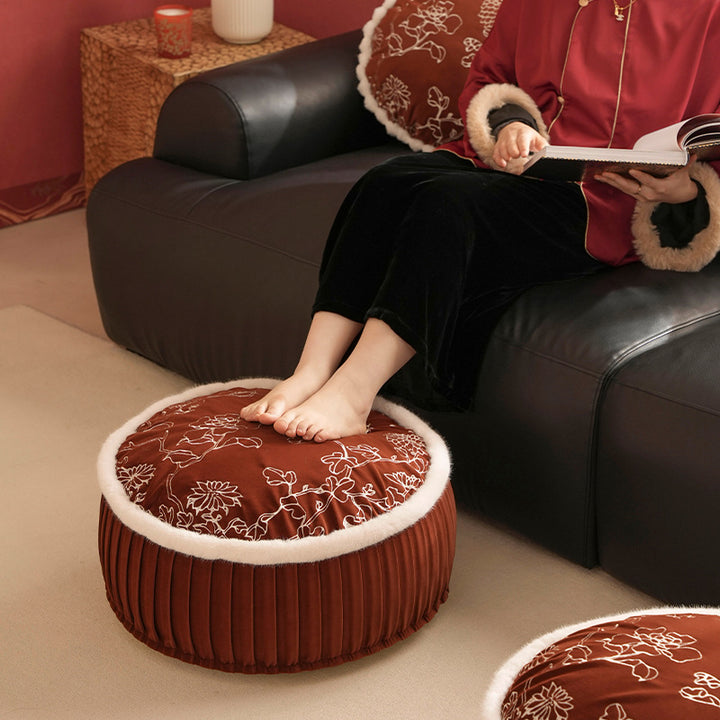 Round velvet floor pouf with floral embroidered top and faux fur trim Kalsten