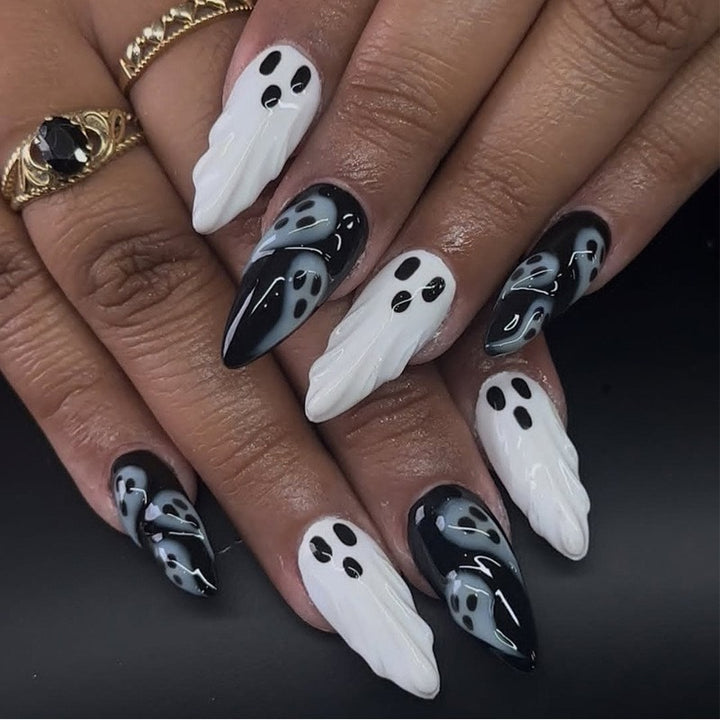 Acrylic Nail Set with Creepy Ghost Design Kalsten