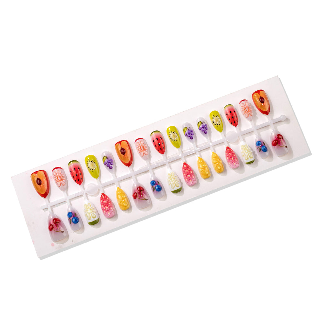 Artistic Fruit-Inspired Press-On Nail Art Set
