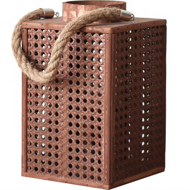 Decorative lantern holder made of natural material Kalsten