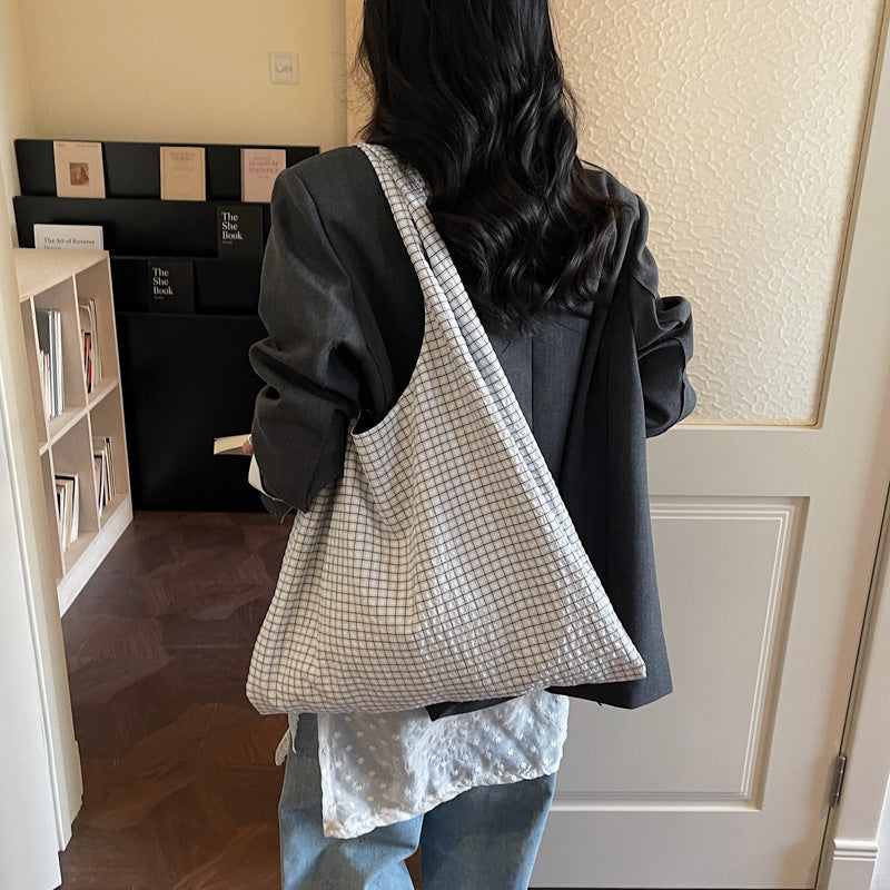 Stylish Geometric Pattern Sling Bag