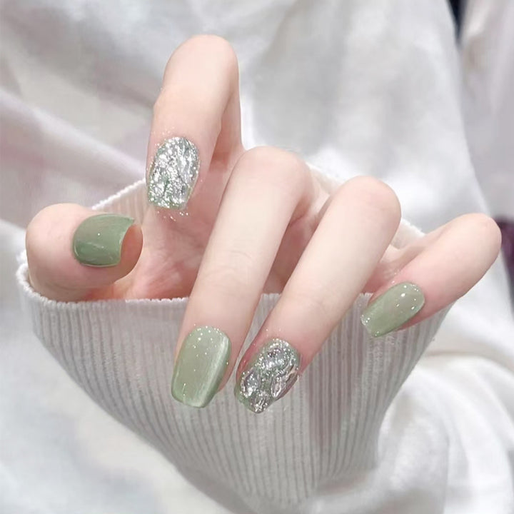 Acrylic nail set with elegant glitter design and creative effects Kalsten