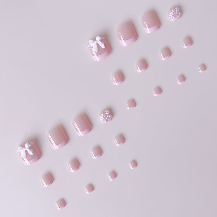 Nail art set with cute 3D bows and pearl embellishments Kalsten