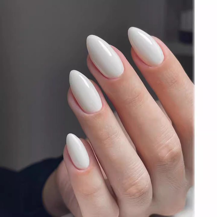 Elegant DIY Press-On Nail Set Kalsten