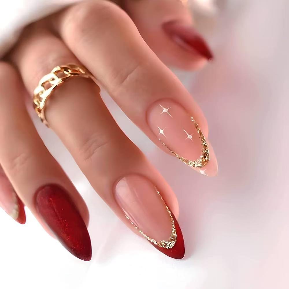 Artificial nail set with luxurious glitter embellishments and stiff tips Kalsten
