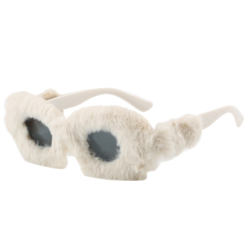 Women eye-catching designer sunglasses with luxurious fur frame Kalsten