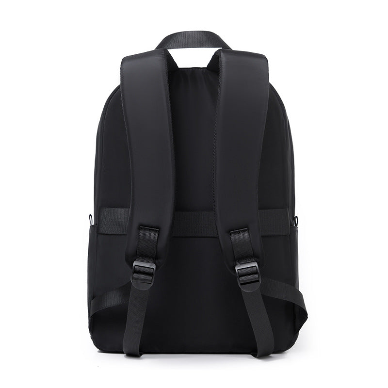 Lightweight Water-Resistant Backpack kalsten