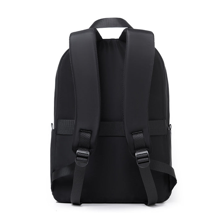 Lightweight Water-Resistant Backpack kalsten