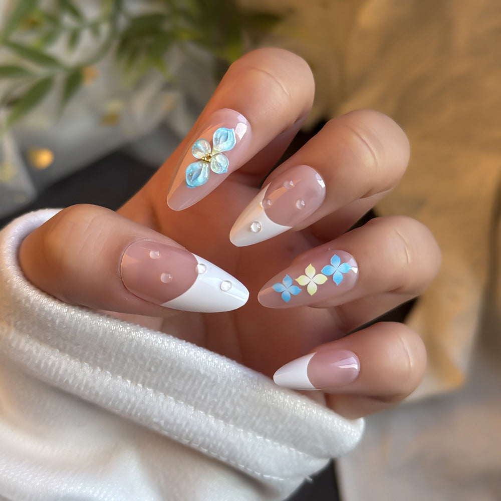 Decorative Floral Press-On Nail Art Set Kalsten