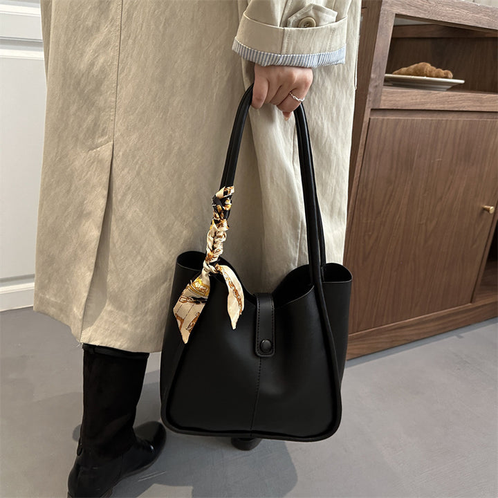 Elegant Minimalist Handbag