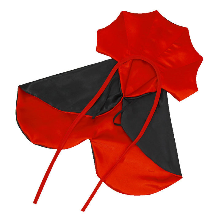 Hooded cape for costume parties