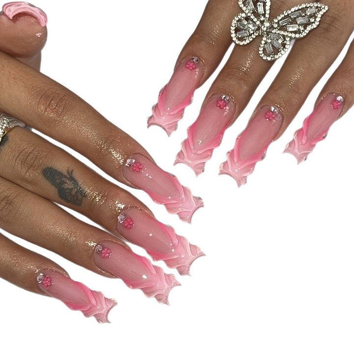 Artificial nail set with floral 3D design and glittering accents Kalsten
