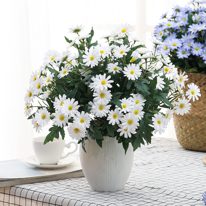 Lifelike Daisy Flower Stem Arrangement