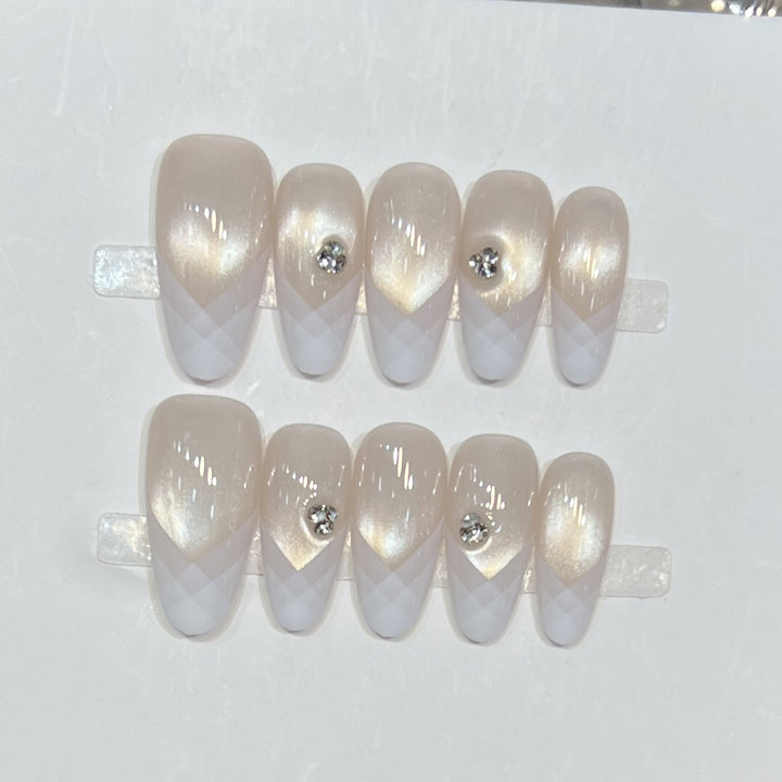 Elegant Geometric Press-On Nail Set with Rhinestone Detail Kalsten
