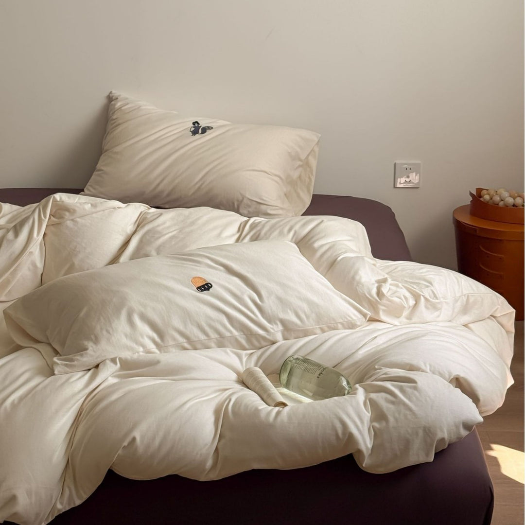 Jersey bed linen set in soft cotton blend