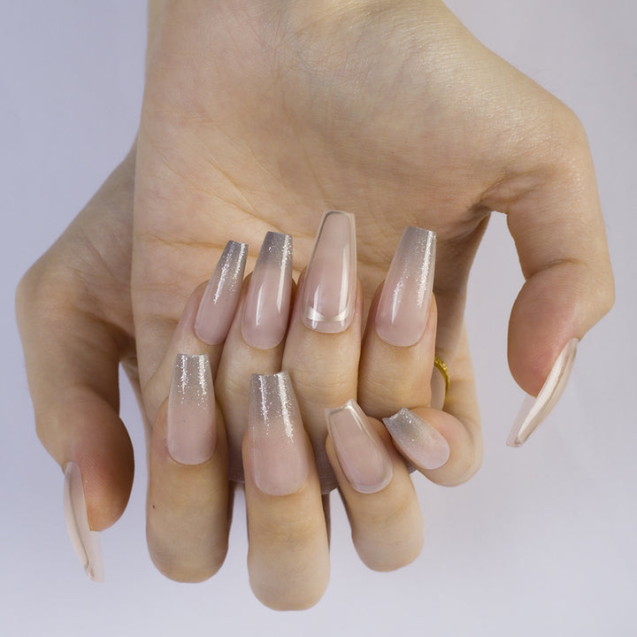 Artificial nails with elegant glitter accents Kalsten