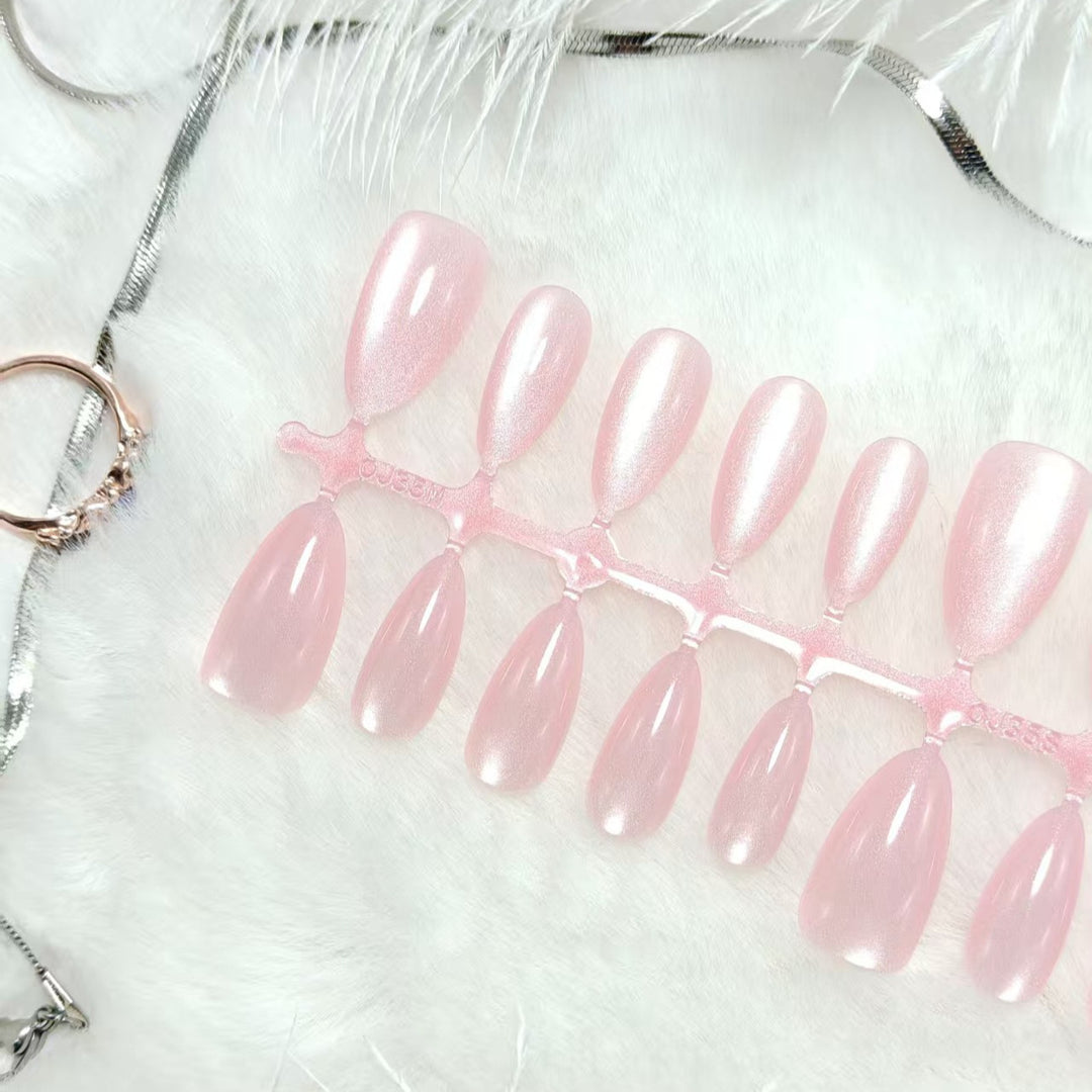 High-quality artificial nails with elegant surface texture Kalsten