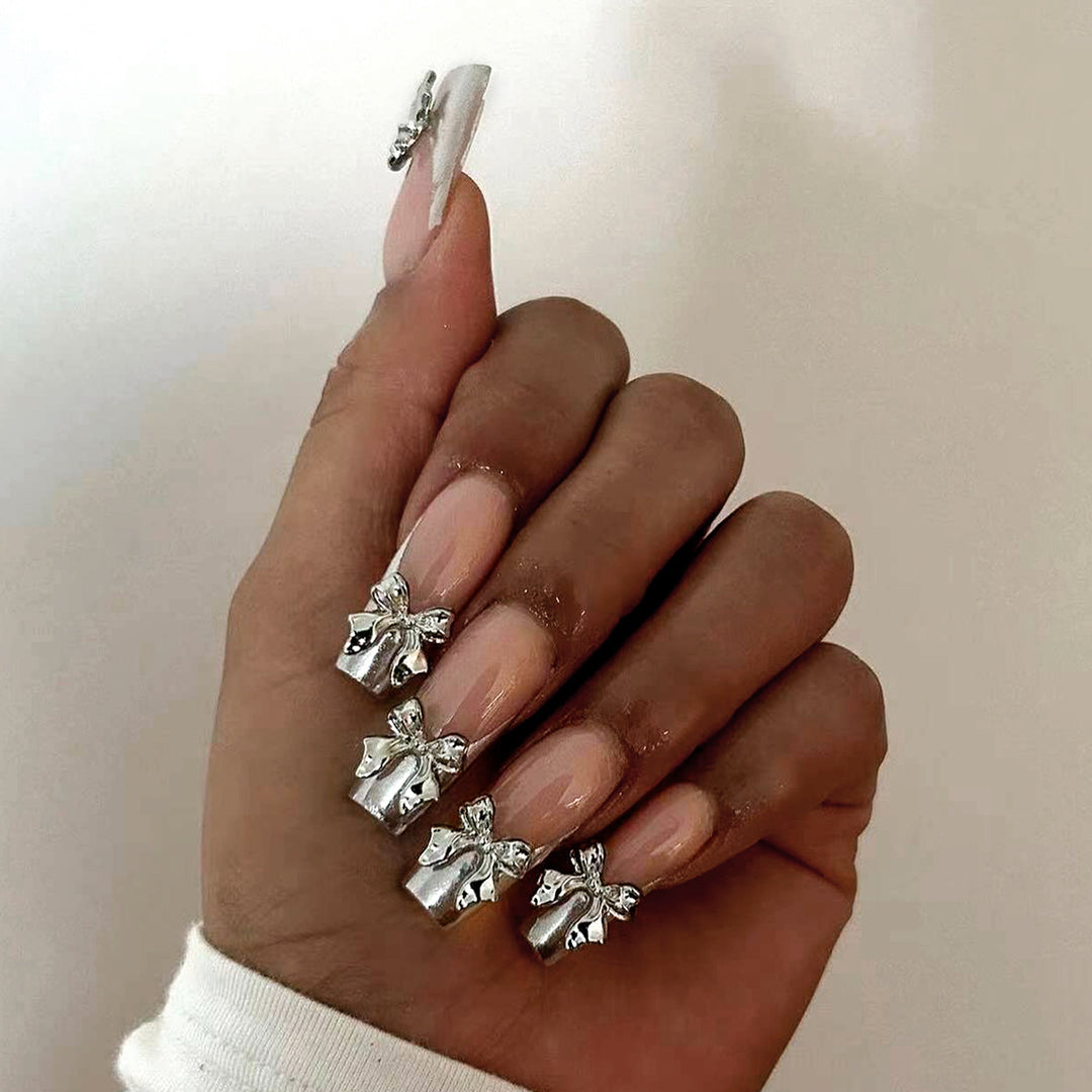 Exquisite Nail Art with Decorative Elements Kalsten