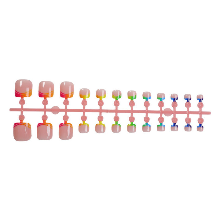 Artificial nail set with colorful accents and stylish design Kalsten