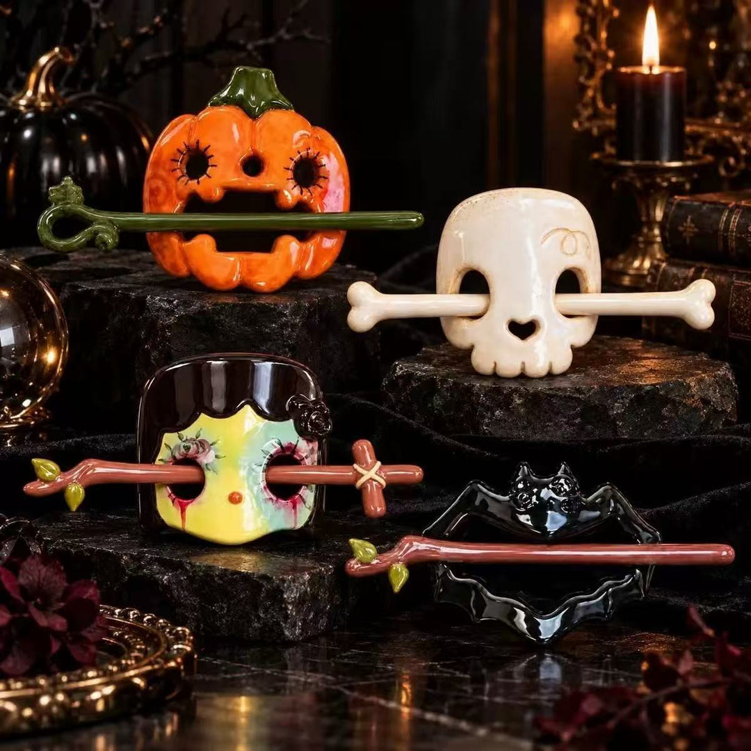Decorative chopstick holder in bat design Kalsten
