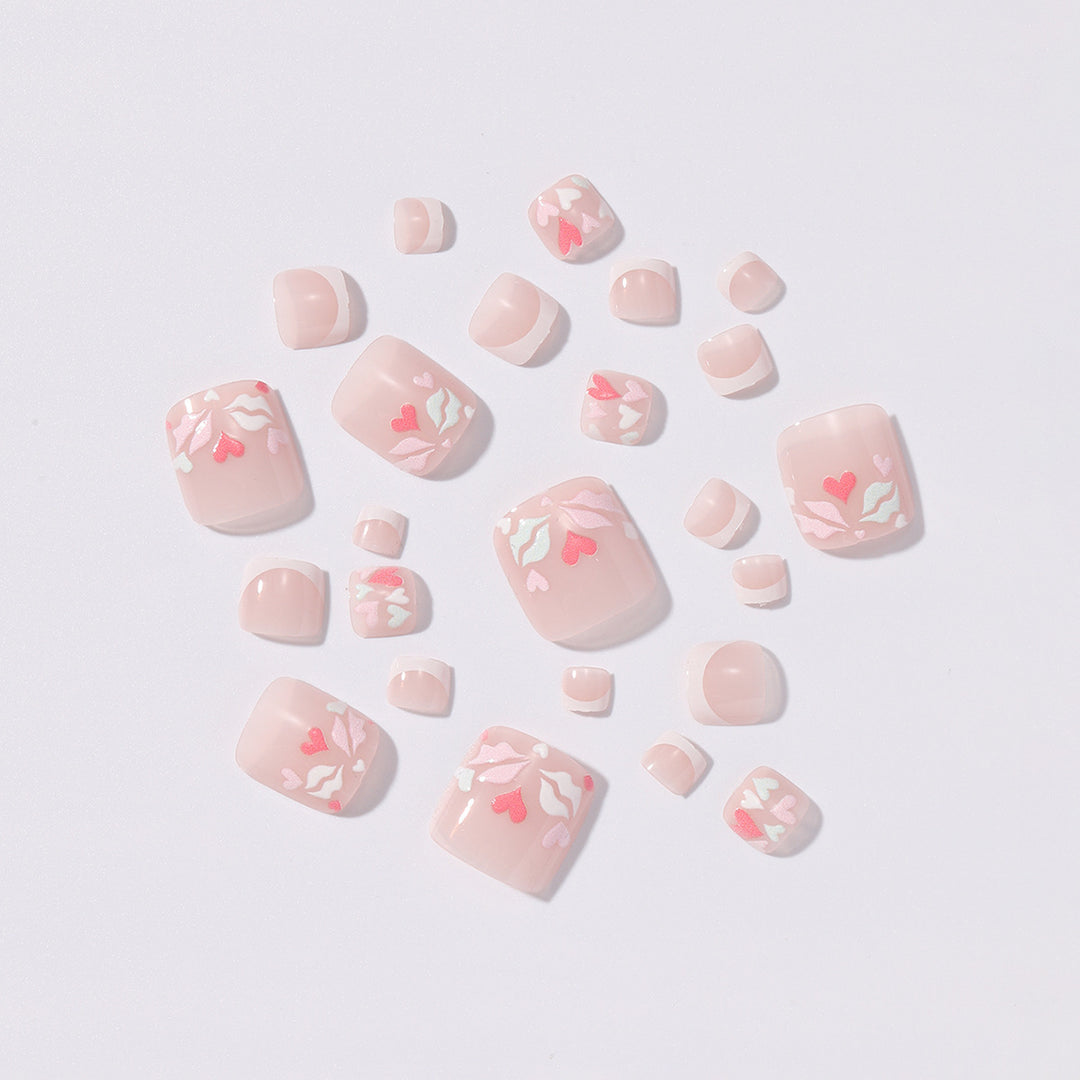 Nail art set with romantic heart and floral designs Kalsten