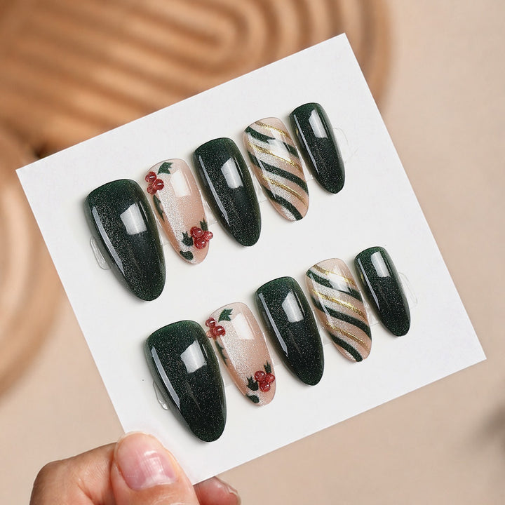 Artificial nail set with floral accents and elegant high-gloss surface Kalsten