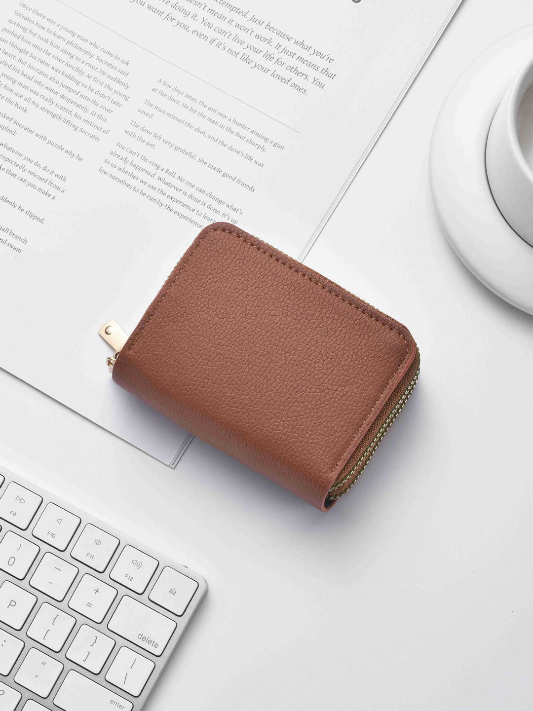 Stylish Textured Leather Zippered Wallet Kalsten