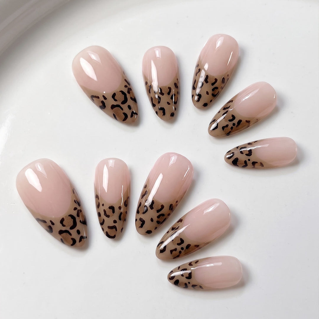Trendy Animal Print Press-On Nails