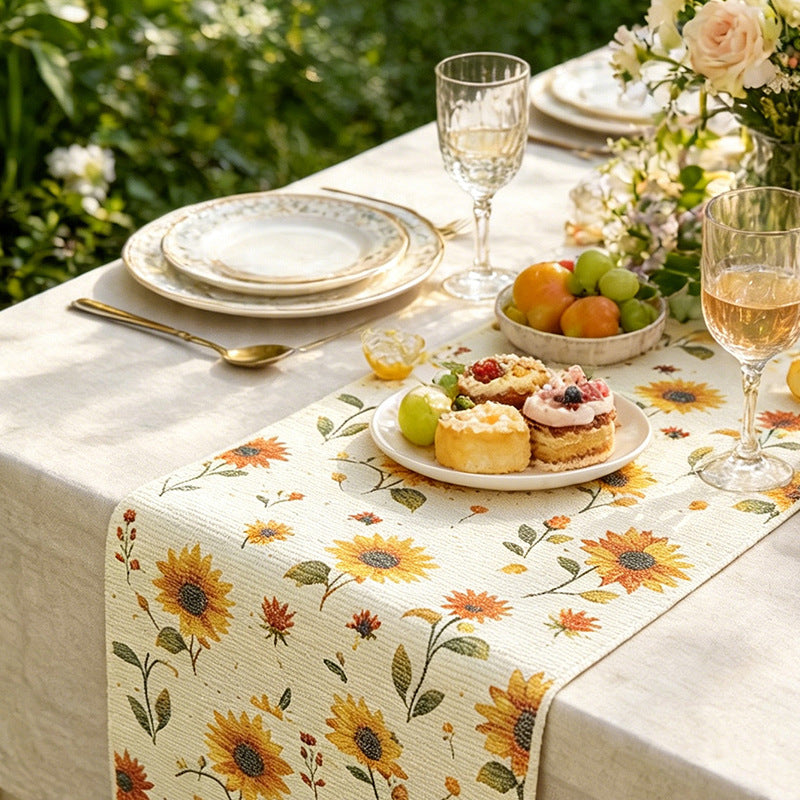 Woven table runner with floral meadow flowers jacquard and fringes Kalsten