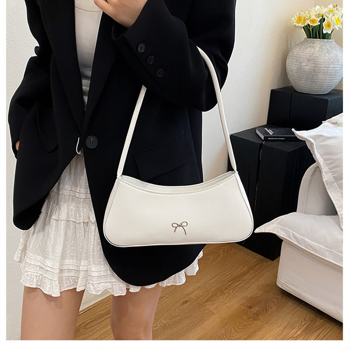 Elegant Curved Handbag Kalsten