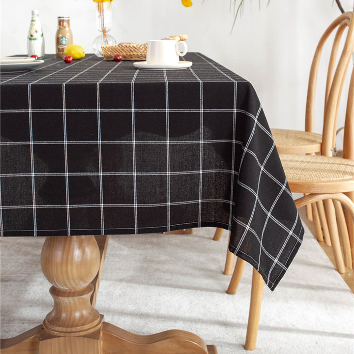 Modern Classic Checkered Tablecloth