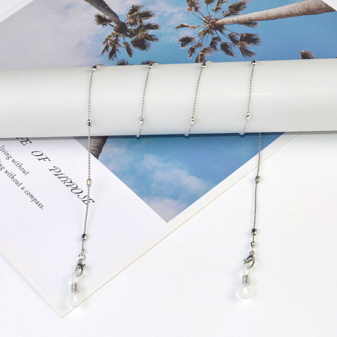 Sleek Minimalist Eyewear Chain Kalsten