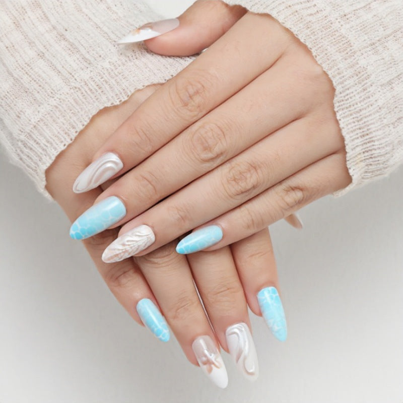 Exclusive art nails with maritime accents Kalsten