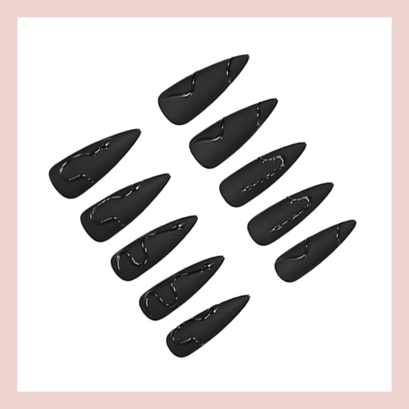 Artificial nail set with stylish geometric designs Kalsten