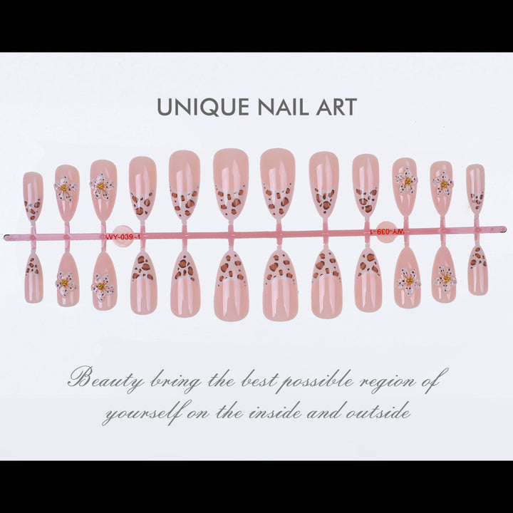 Artistic Floral-Embossed Press-On Nails Kalsten