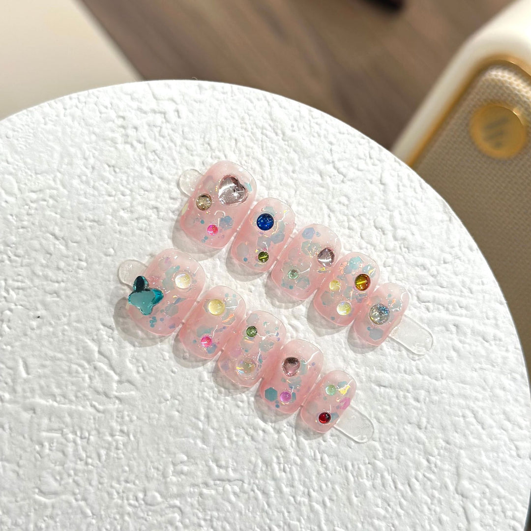 Artistic Decorative Press-On Nails