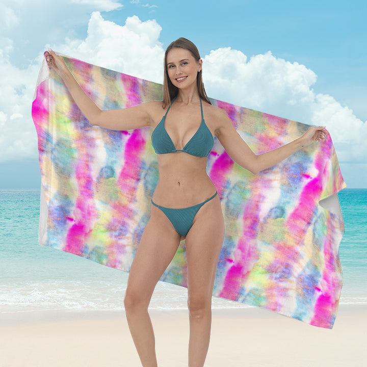 Beach towel with vibrant tropical plant motif Kalsten
