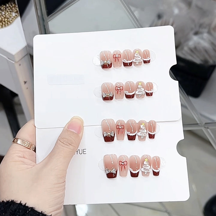 Festive Holiday-Themed Press-On Nail Art Set Kalsten