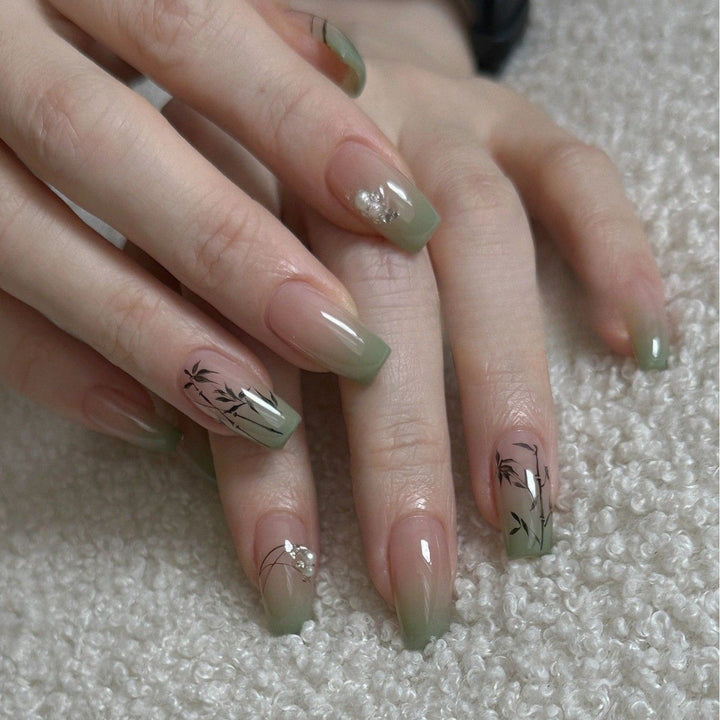 Botanical Floral Design Press-On Nails Kalsten