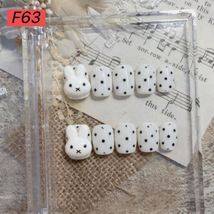 Decorative Press-On Nail Art Set 1790731572